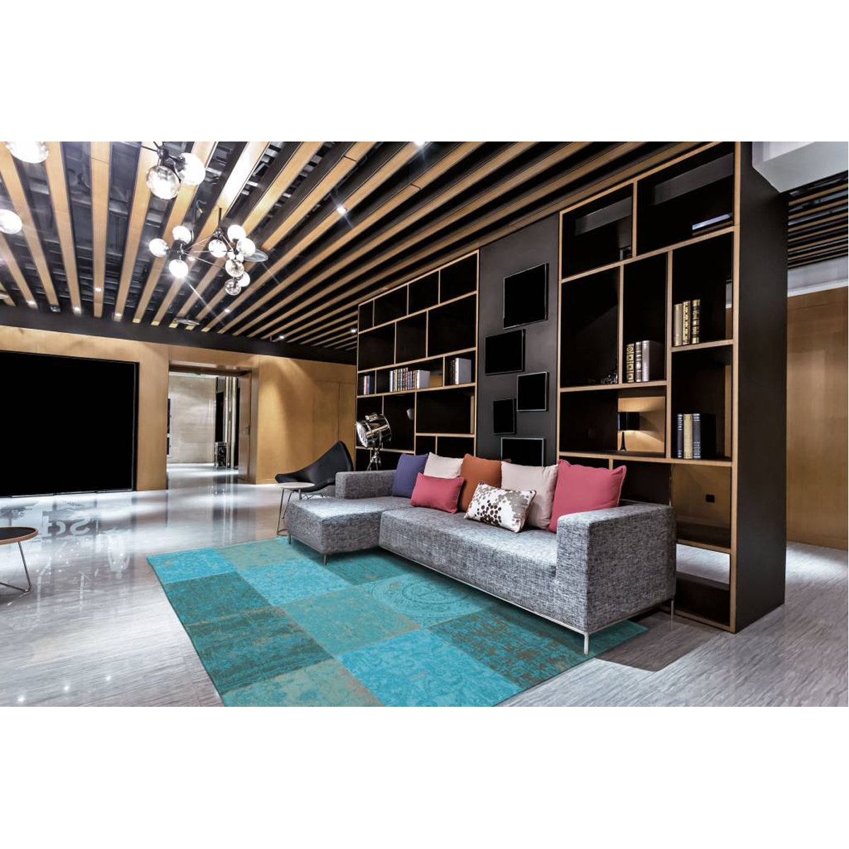 Louis de Poortere Vintage Multi 8015 Azur Rug