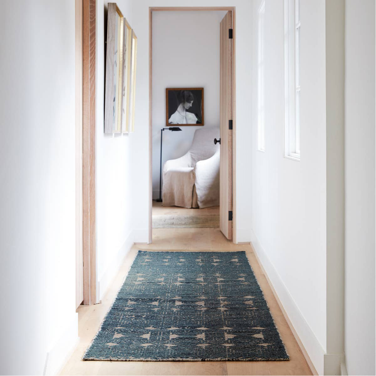 Jaipur Reign Abelle Medallion REI02 Teal/White Area Rug