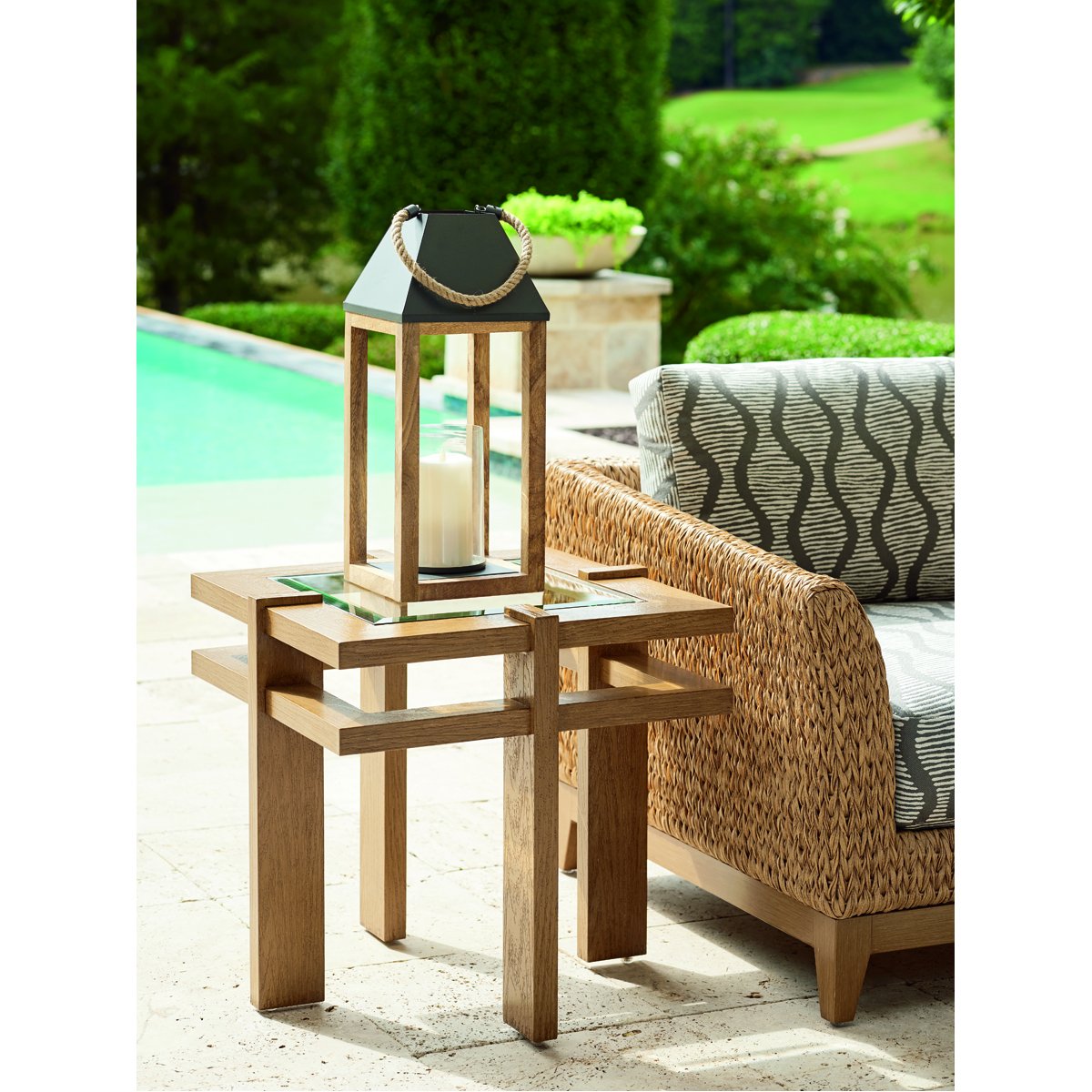 Tommy Bahama Los Altos Valley View Square End Table