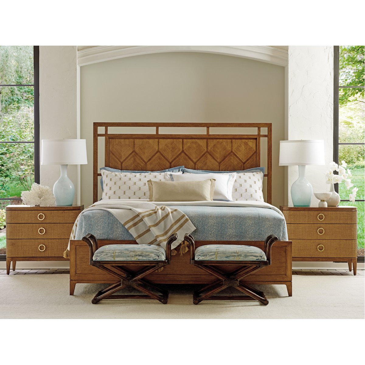 Tommy Bahama Palm Desert Rancho Mirage Panel Bed
