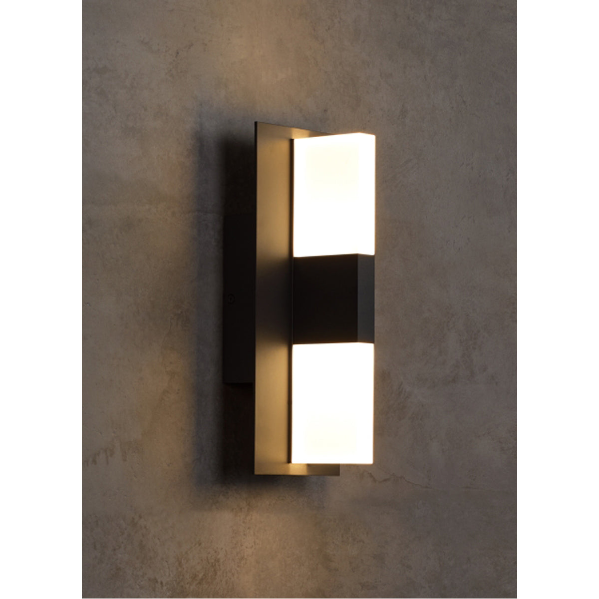 Tech Lighting Lyft 12&quot; 830 Outdoor Wall Sconce - In-Line Fuse