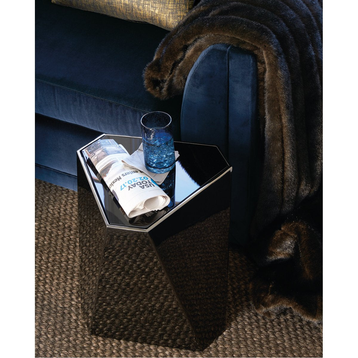 Caracole Signature Debut The Contempo Side Table
