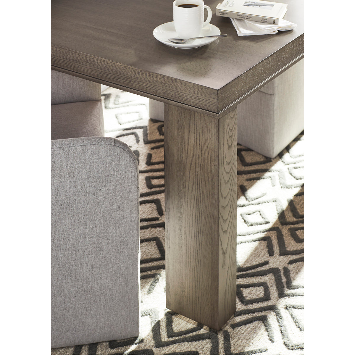 Vanguard Furniture Modern Dining Table with Modern Leg