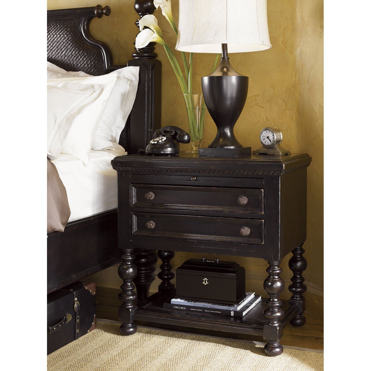 Tommy Bahama Kingstown Phillips Night Stand 619-622